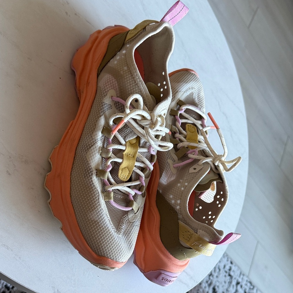 FP Movement x Sorel sneakers 8.5 W